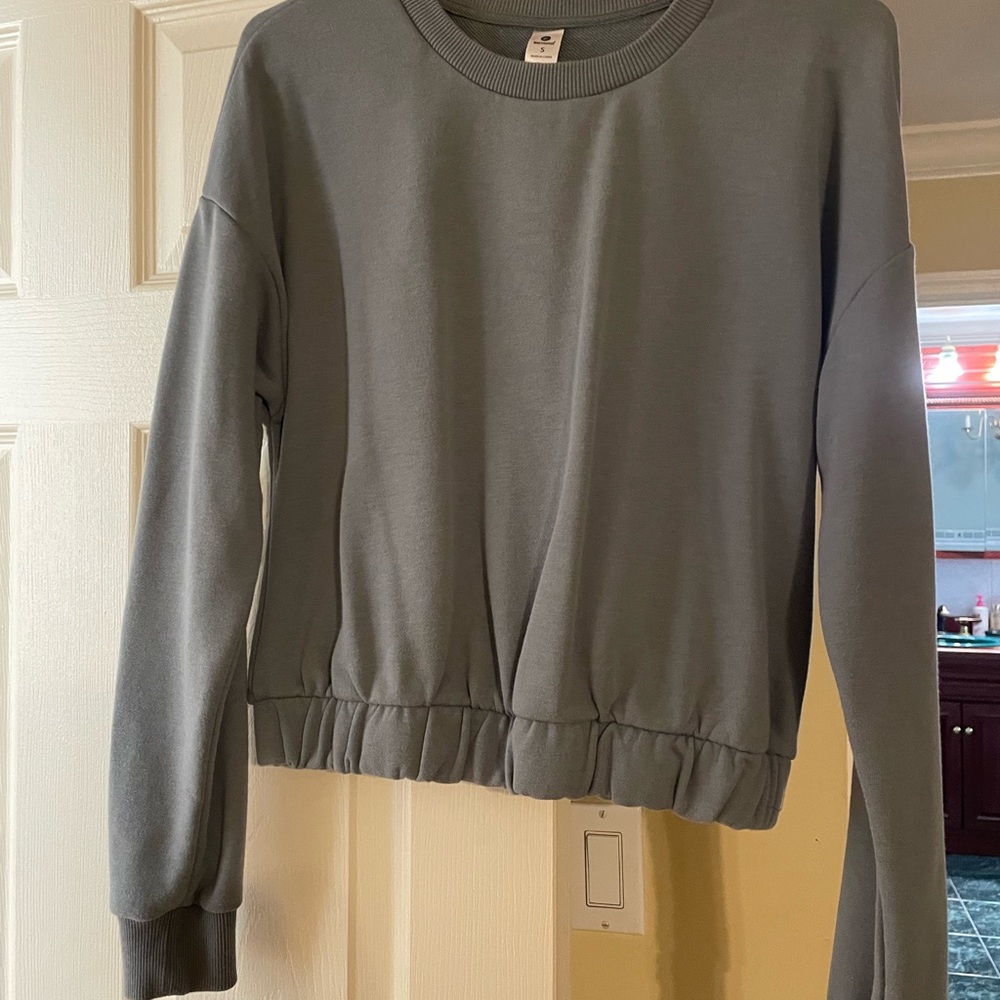 Pullover sweatshirt